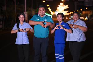 BIB: 
                            <button type="button" onclick="openModal(22973414)" class="btn btn-primary btn-sm float-right btn-popup" data-toggle="modal" data-target=".modal-high-quality">
                        <i class="fas fa-shopping-cart"></i> Add to Cart
                    </button>
                                            <button type="button" onclick="isThisMe(22973414, true)" class="btn btn-success btn-sm float-right btn-popup btn-isme hidden" data-toggle="tooltip" data-placement="bottom" title="นี่คือรูปของคุณใช่ไหม คลิกที่นี่เพื่อเอาเข้าอัลบั้ม">
                        <i class="fas fa-plus"></i> Add to album
                    </button>
                    <button type="button" onclick="isThisMe(22973414, false)" class="btn btn-warning btn-sm float-right btn-popup btn-isnotme hidden">
                        <i class="fas fa-ban"></i> Remove from album
                    </button>